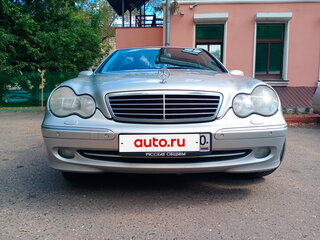 2001 Mercedes-Benz C-Класс 320 II (W203), серебристый, 1100000 рублей, вид 2