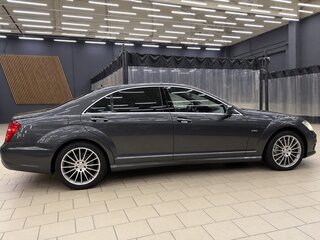 2011 Mercedes-Benz S-Класс 500 V (W221) Рестайлинг, серый, 2200000 рублей, вид 4
