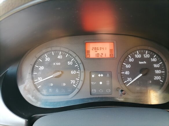 2008 Renault Logan I, синий - вид 5