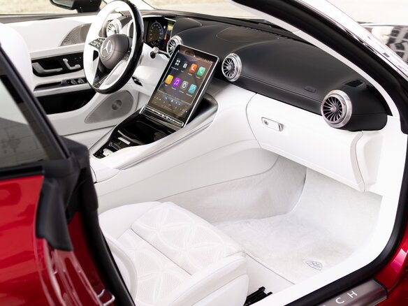 2026 Mercedes-Benz Maybach SL SL 680, пурпурный, 33990000 рублей - вид 35