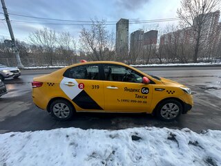2017 Kia Rio III Рестайлинг, жёлтый, 450000 рублей, вид 2