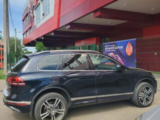 2017 Volkswagen Touareg II Рестайлинг, синий, 3600000 рублей, вид 1