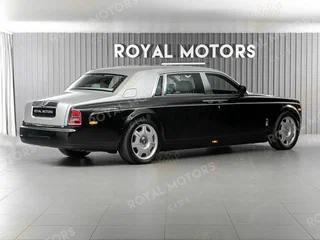 2016 Rolls-Royce Phantom VII Рестайлинг (Series II), чёрный, 21700000 рублей, вид 5