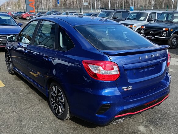 2026 Lada (ВАЗ) Granta Drive Active/Sportline Sportline I Рестайлинг, синий, 1429000 рублей - вид 8
