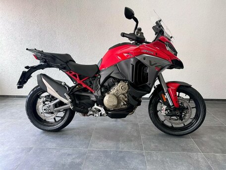 2026 Ducati Multistrada V4, красный, 3360000 рублей, вид 1