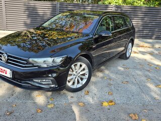 2019 Volkswagen Passat B8 Рестайлинг, чёрный, 1623006 рублей, вид 1