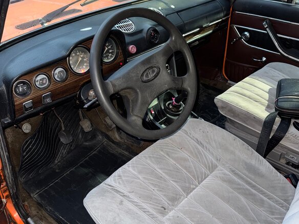 1979 Lada (ВАЗ) 2103, оранжевый, 100000 рублей - вид 9