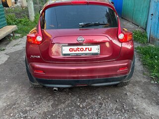 2011 Nissan Juke I, красный, 900000 рублей, вид 2