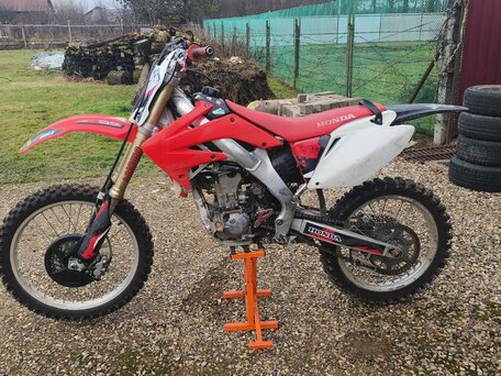2007 Honda CRF 250R, красный, 199999 рублей, вид 3