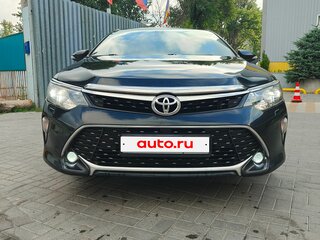 2017 Toyota Camry VII (XV50) Рестайлинг 2, чёрный, 2100000 рублей, вид 4