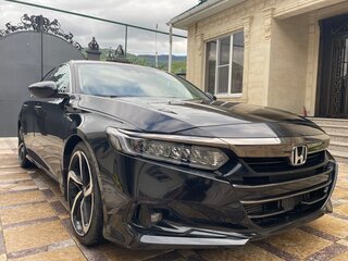 2021 Honda Accord X Рестайлинг, чёрный, 2000000 рублей, вид 4