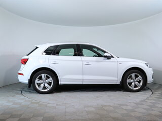 2020 Audi Q5 II (FY), белый, 3515900 рублей, вид 4