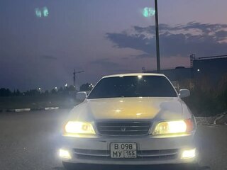 1996 Toyota Chaser VI (X100), белый, 560000 рублей, вид 2