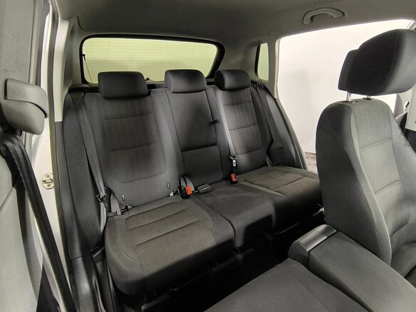 2011 Volkswagen Tiguan I, серебристый, 999000 рублей - вид 12