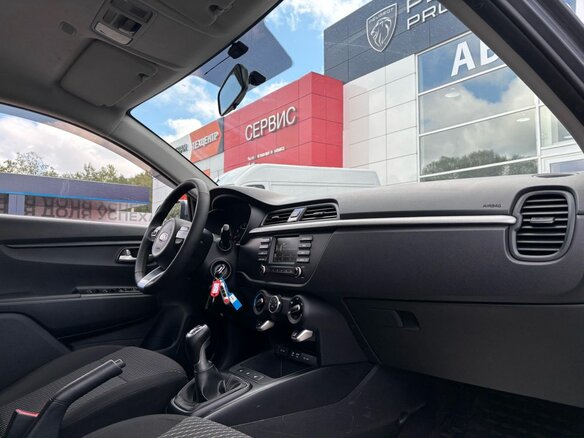 2017 Kia Rio X-Line IV, серый, 1300000 рублей - вид 22