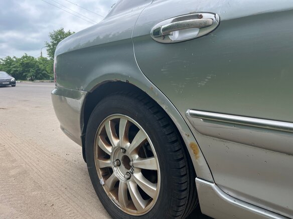 2003 Kia Magentis I Рестайлинг, серебристый, 279000 рублей - вид 8