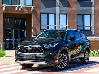 2026 Toyota Highlander IV (XU70), чёрный, 5299999 рублей, вид 2