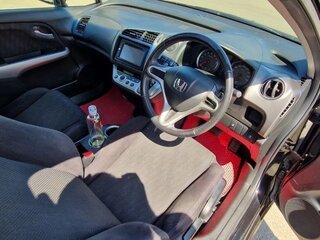 2013 Honda Stream II Рестайлинг, чёрный, 1420000 рублей, вид 5