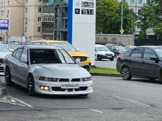 1999 Mitsubishi Galant VR-4 VIII Рестайлинг, белый, 1100000 рублей, вид 1