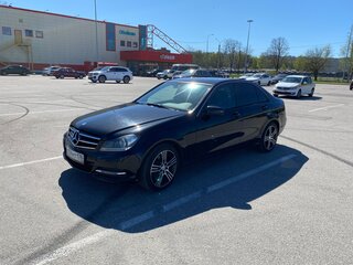 2013 Mercedes-Benz C-Класс 180 III (W204) Рестайлинг, чёрный, 1600000 рублей, вид 1