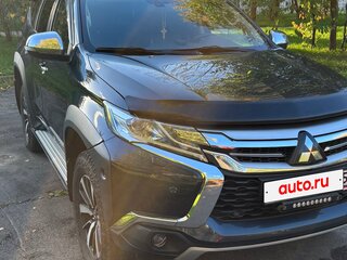 2018 Mitsubishi Pajero Sport III, синий, 3100000 рублей, вид 1