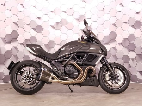 2011 Ducati Diavel Carbon, чёрный, 749000 рублей, вид 3