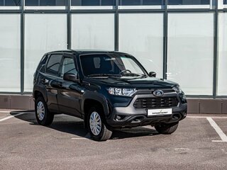 2024 Lada (ВАЗ) Niva Travel I, чёрный, 950000 рублей, вид 5