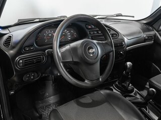 2015 Chevrolet Niva I Рестайлинг, чёрный, 730000 рублей, вид 5