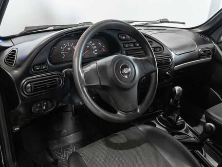 2015 Chevrolet Niva I Рестайлинг, чёрный, 710000 рублей, вид 5