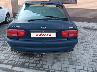 1997 Ford Escort V Рестайлинг 2, синий, 395000 рублей, вид 4