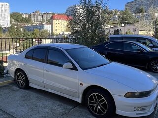 2001 Mitsubishi Galant VIII Рестайлинг, белый, 340000 рублей, вид 2