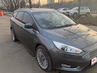 2019 Ford Focus III Рестайлинг, серый, 1400000 рублей, вид 2