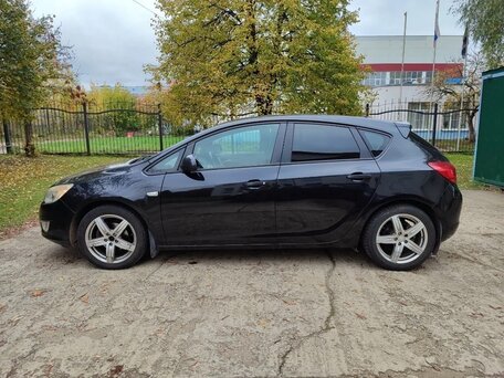 2011 Opel Astra J, чёрный, 570000 рублей, вид 5