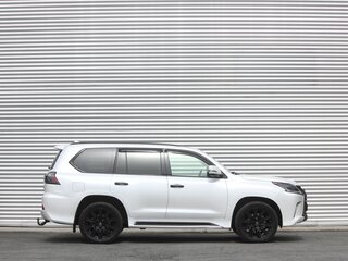 2019 Lexus LX 570 III Рестайлинг 2, белый, 9790000 рублей, вид 3