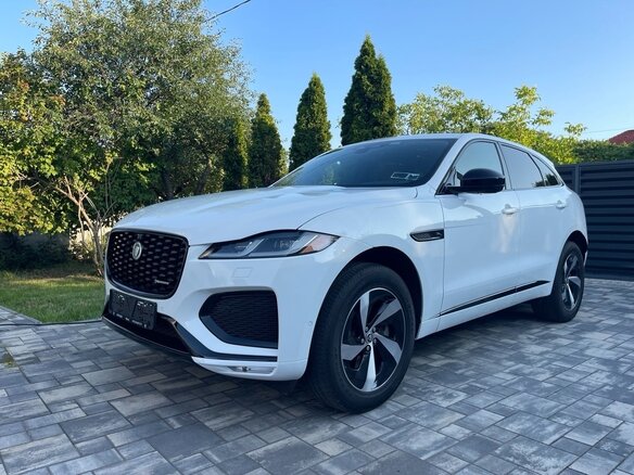2024 Jaguar F-Pace I Рестайлинг, белый, 4000000 рублей - вид 3