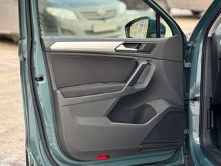 2019 Volkswagen Tiguan II, синий, 2340000 рублей, вид 1