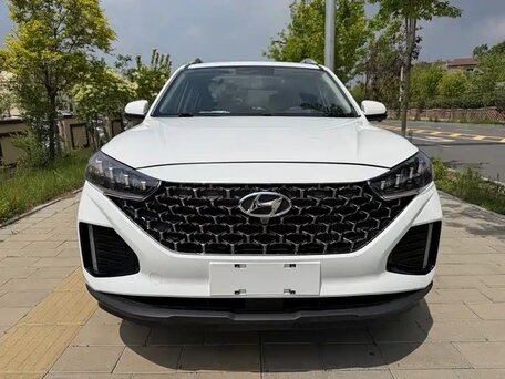 2022 Hyundai ix35 II Рестайлинг, белый, 1840000 рублей, вид 2