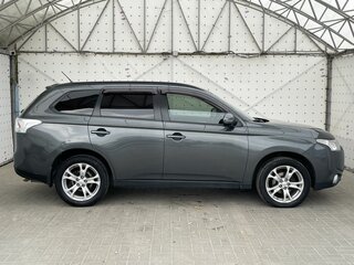 2014 Mitsubishi Outlander III Рестайлинг, серый, 1200000 рублей, вид 5