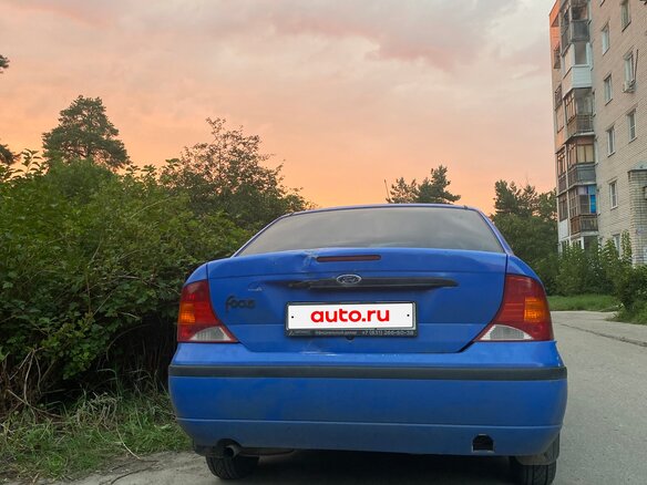 2003 Ford Focus I Рестайлинг, голубой - вид 13