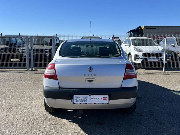 2007 Renault Megane II Рестайлинг, серый, 340000 рублей - вид 15