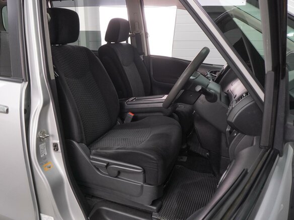 2011 Nissan Serena IV (C26), серый, 1259000 рублей - вид 10