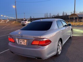 2010 Toyota Crown XIII (S200), серый, 1270000 рублей, вид 4