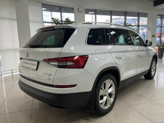 2018 Skoda Kodiaq I, белый, 1925000 рублей, вид 5