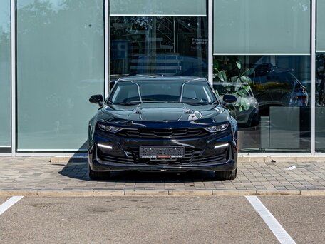 2022 Chevrolet Camaro VI Рестайлинг, чёрный, 3095000 рублей, вид 2