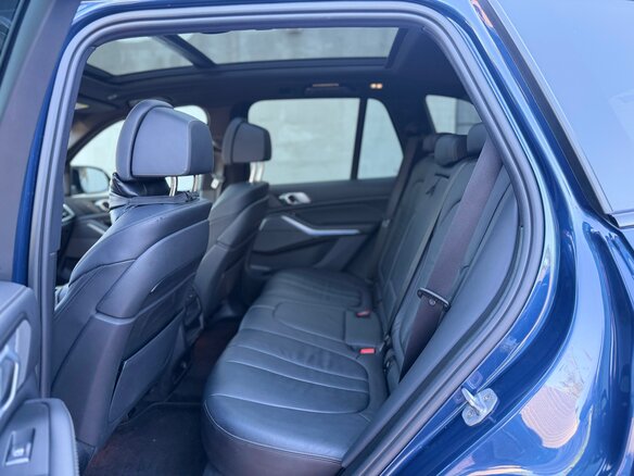 2019 BMW X5 30d IV (G05/G18), синий, 6199000 рублей - вид 28