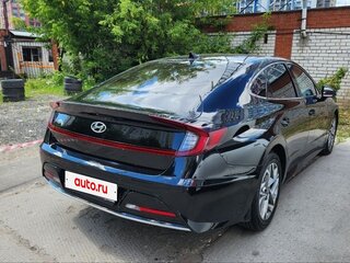 2019 Hyundai Sonata VIII (DN8), чёрный, 2100000 рублей, вид 2