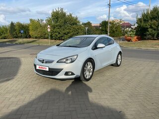 2012 Opel Astra GTC J Рестайлинг, белый, 830000 рублей, вид 1