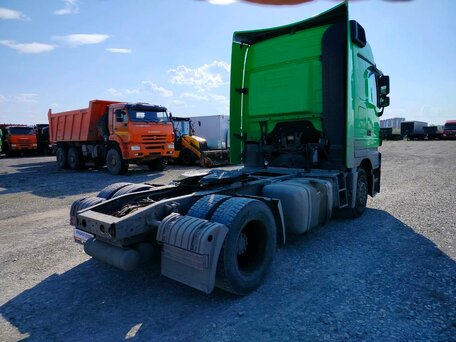 2018 Mercedes-Benz Actros, зелёный, 4005000 рублей, вид 3