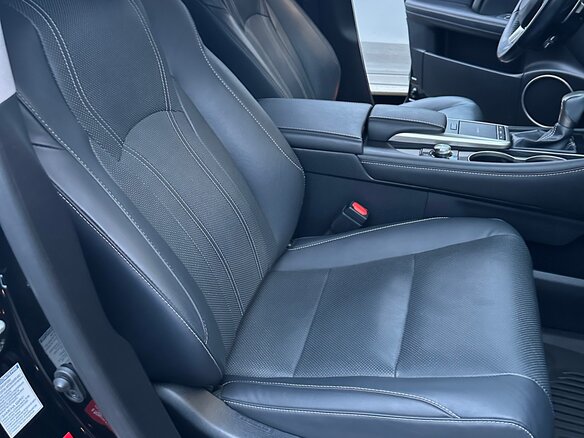2020 Lexus RX 300 IV Рестайлинг, чёрный, 6200000 рублей - вид 24