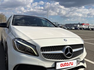 2016 Mercedes-Benz A-Класс 180 III (W176) Рестайлинг, белый, 1600000 рублей, вид 2